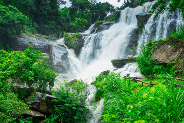 Obraz premium Mae Klang Wasserfall in Thailand
