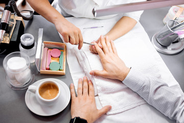 Cutting of stubborn cuticles with scissors