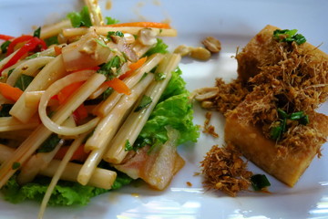 Salade de fleur de bananier