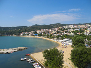 Fototapeta na wymiar beautiful coast on a Greek island with a beach