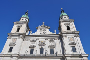 Fototapeta na wymiar Cathédrale de Salzburg, Autriche