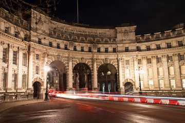 Obraz premium Admiralty Arch at Night