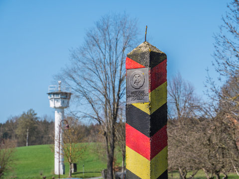 DDR Grenzs&auml;ule Innerdeutsche Grenze
