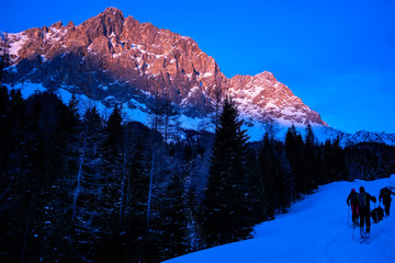 Nachtskitour  in der Tiroler Zugspitzarena