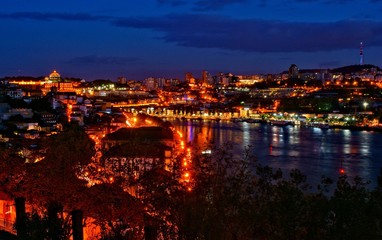 Fototapeta na wymiar Douro river night view in Porto, Portugal