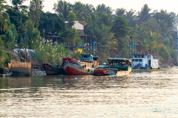 Fototapeta na wymiar Floating houses in Chua Ba Nam in Vietnam