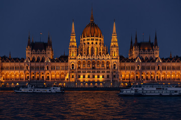 Fototapeta na wymiar Budapest, Hungary - Jul 2, 2018 ships on the river in front of t