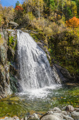 Fototapeta na wymiar Korbu waterfall, autumn, lake Teletskoe, Altai
