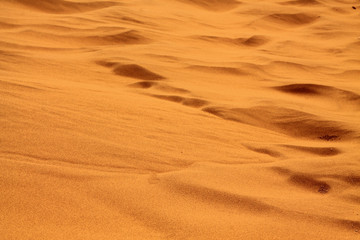 Fototapeta na wymiar Shapes of the sand