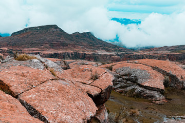 TORO TORO BOLIVIA Grand Canyon - gran cañón en el altiplano BOLIVIANO eroded rocks vegetation