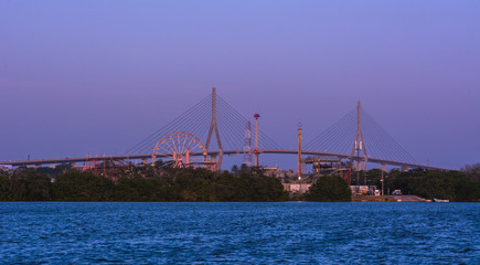 vista del puente de Tampico