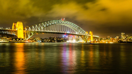 sydney harbour bridge at night