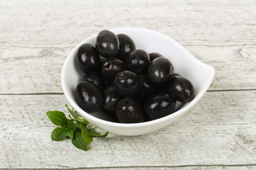 Black olives in the bowl