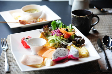 fresh vegetable salad