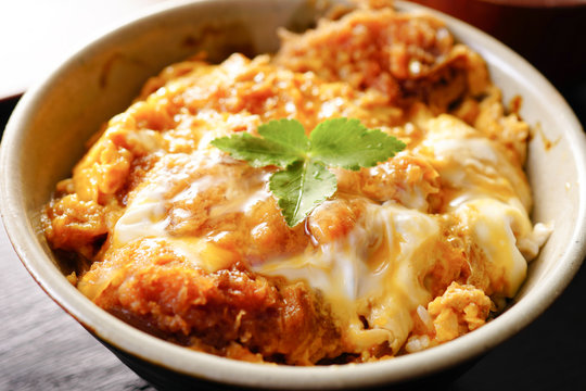 カツ丼 の画像 3 002 件の Stock 写真 ベクターおよびビデオ Adobe Stock