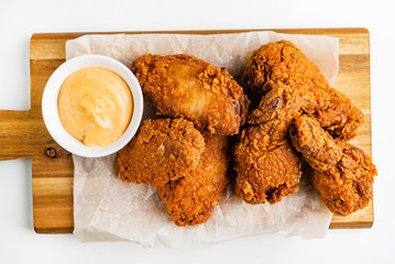 chicken wings with sauce