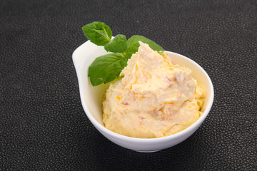 Curd with dry apricot
