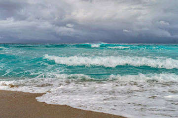 coast of the atlantic ocean during a storm, waves