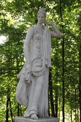 Fototapeta premium antique sculpture in the Park