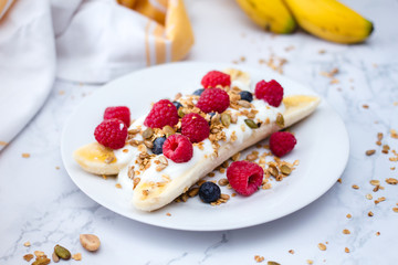 Healthy Breakfast Banana Split 
