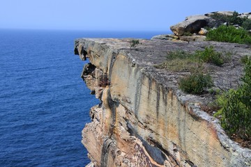 Blick vom Jacob's Ladder Lookout auf den Pazifischen Ozean in Sydney