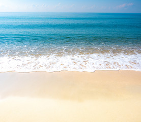 Sea view from the beach with clear sky Summer paradise beach of tropical Thailand, concept of outdoor travel