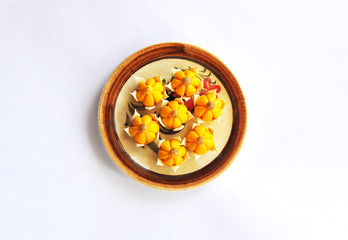 Thai desserts made from egg yolks