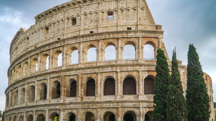 Naklejka premium 16152_Panoramic_view_of_the_huge_Colosseum_in_Rome_in_Italy.jpg