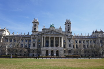 Fototapeta na wymiar Parlement Européen Budapest