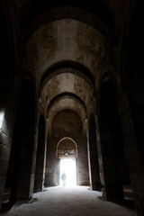 Fototapeta premium Arches and columns in Sultanhani caravansary on Silk Road.