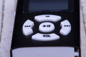 Controls for a micro music player mp3