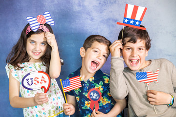 Children celebrating 4th of July at home