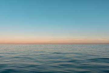Fototapeta na wymiar horizon over the sea