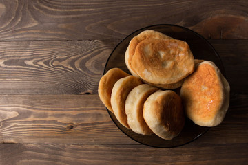 Appetizing pies with apple