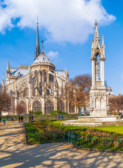 Obraz premium Rear view of the Notre Dame cathedral from the Square Jean XXIII