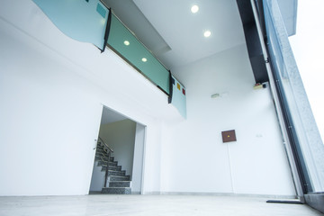 Local comercial oficina taller © joangasconcomas