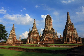 Fototapeta premium Wat Chaiwatanaram, Historic Temple at Ayuthaya province Thailand.