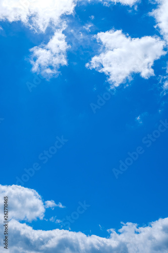 写真素材 青空 空 雲 春の空 背景 背景素材 4月 コピースペース April Wall Mural Apr Rummy Rummy 写真素材 青空 空 雲 春の空 背景 背景素材 4月 コピースペース April Wall Mural Apr Rummy Rummy