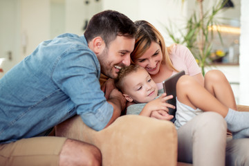 Obraz premium Family enjoying in time together