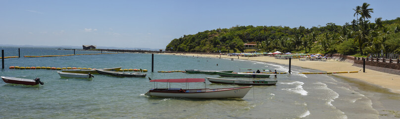 Fototapeta na wymiar Frades island near Salvador Bahia on Brazil