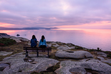 Contemplando el atardecer