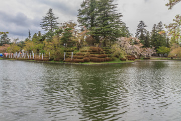 春の米沢城跡の風景