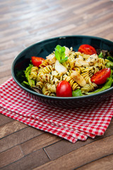 Penne with Chicken and Pesto Sauce