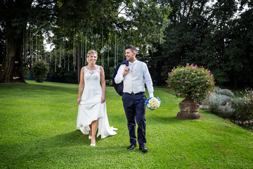 Obraz premium Sposi in villa