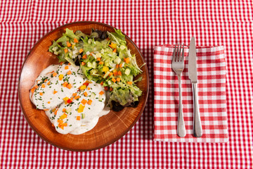 Offen Kartoffel mit einer Sauerrahmsauce