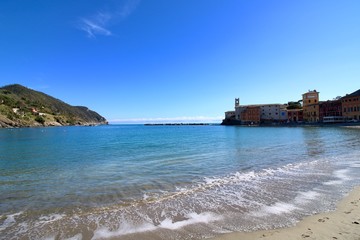 Sestri leante