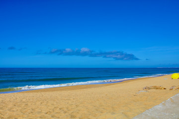 Fototapeta na wymiar Faro beach