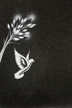 Illustration d'une colombe et d'un Žpi sur une pierre tombale.