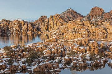 Fototapeta na wymiar Winter Landscape Watson Lake Prescott Arizona