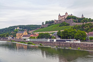 Fototapeta premium Old archiepiskopou castle in Wurzburg